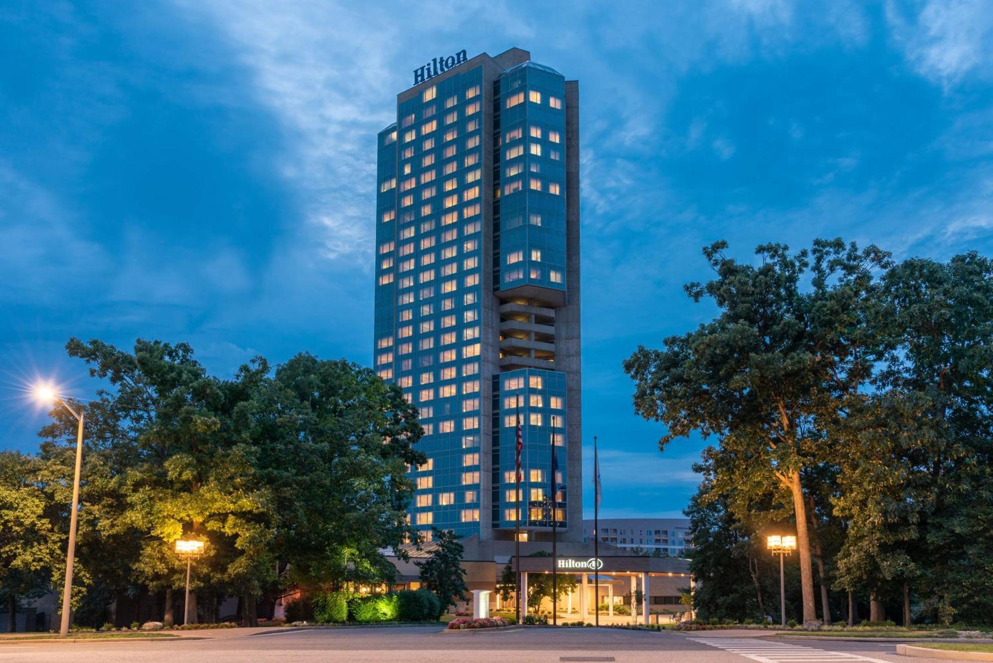 Hilton Alexandria Mark Center Экстерьер фото